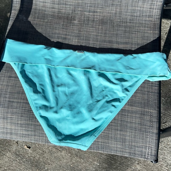 Victoria’s Secret the foldover MINT bikini bottom - Picture 3 of 4